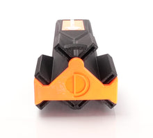 Lade das Bild in den Galerie-Viewer, B-Ware DartCase 3.0 Schwarz/Orange (2109239)