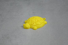 Lade das Bild in den Galerie-Viewer, Dartkröte - Dartständer/ Dartshalter für 9 Darts