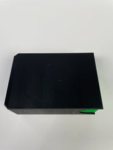 Lade das Bild in den Galerie-Viewer, B-Ware DartButler 3.0 Schwarz/Grün (1410247)