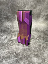 Lade das Bild in den Galerie-Viewer, DIEVOLUTION DartCase 6.0 Shiny Uniques: Gold / Lila
