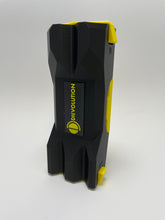 Lade das Bild in den Galerie-Viewer, B-Ware DartCase 6.0 Schwarz/Gelb