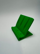 Lade das Bild in den Galerie-Viewer, B-Ware Dartständer Swing grün