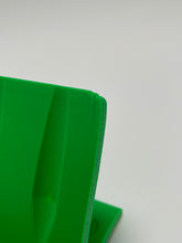 Lade das Bild in den Galerie-Viewer, B-Ware Dartständer Swing grün