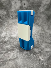 Load image into Gallery viewer, DIEVOLUTION DartCase 6.0: Hellblau
