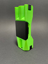 Lade das Bild in den Galerie-Viewer, DIEVOLUTION DartCase 6.0 Neon Green
