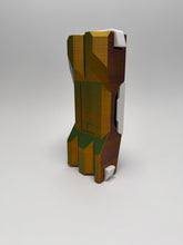 Lade das Bild in den Galerie-Viewer, DIEVOLUTION DartCase 6.0 Shiny Uniques: Cameleon (Orange-Violet-Green)
