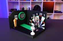 Load image into Gallery viewer, Diorama für einen Spielzeugdartspieler einer bekannten Marke
